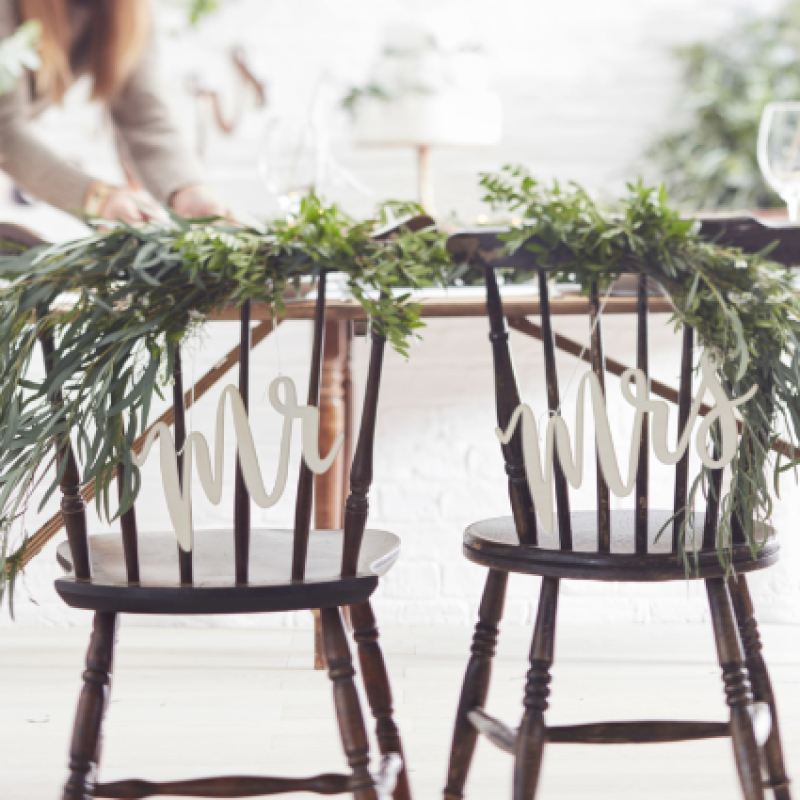 MRS &MR stoel deco